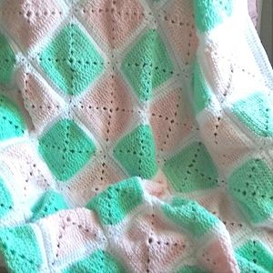 Handmade Crocheted Spring Pink Green White Pastel Afghan Blanket Throw NWT